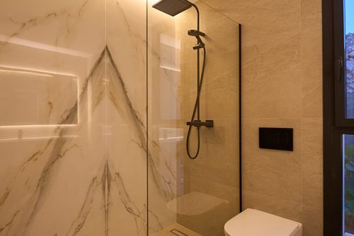 Turquesa Homes, new houses bathroom